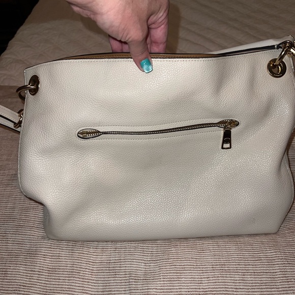 Coach Crossbody - Picture 4 of 4